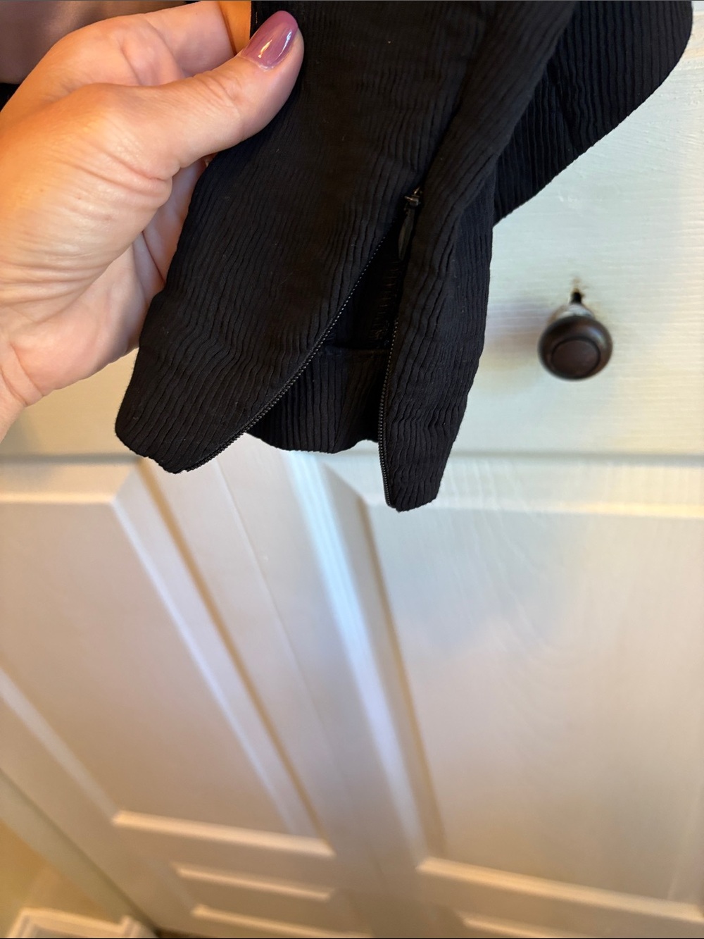 H&M Black Open-Front Blazer with Pink Satin Lining - Picture 9 of 11